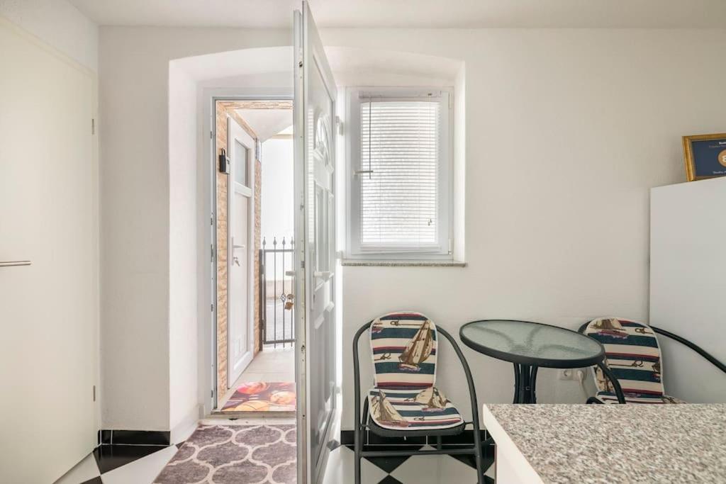 Studio Apartment Grgic Šibenik Buitenkant foto